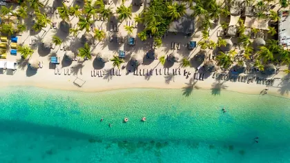 mambo-beach-drone